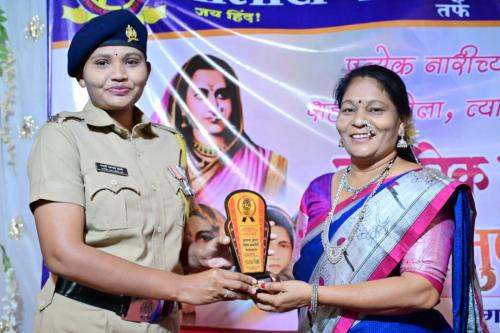 जागतिक महिला दिन – वेशभूषा व डान्स स्पर्धा – २०२४